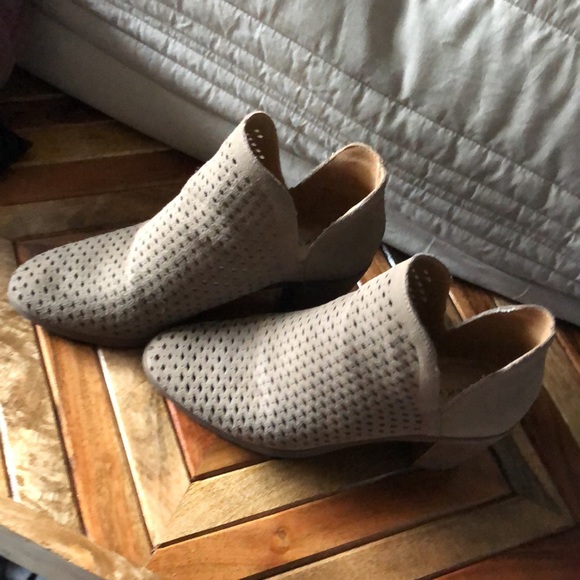 Lucky brand booties - Picture 2 of 8